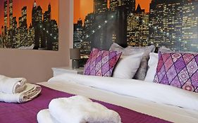 Sava Square Apartment